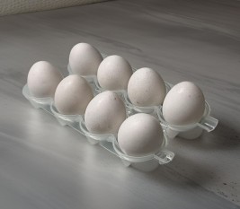 8pcs-Plastic-Foldable-Eggs-Tray