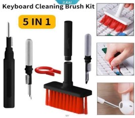 5in1-Keyboard-and-Earbuds-Cleaning